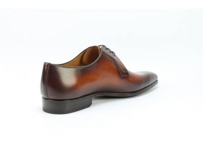 Magnanni 23048 wind caoba Veterschoenen gekleed Direct leverbaar uit de webshop van www.pontman.nl/